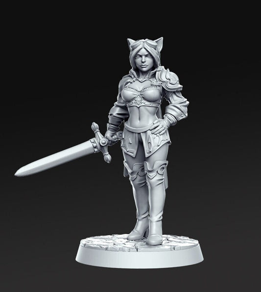 Ambar Cat woman Warrior Tabletop RPG Miniature | Mythexplorers 2 | RN Estudio