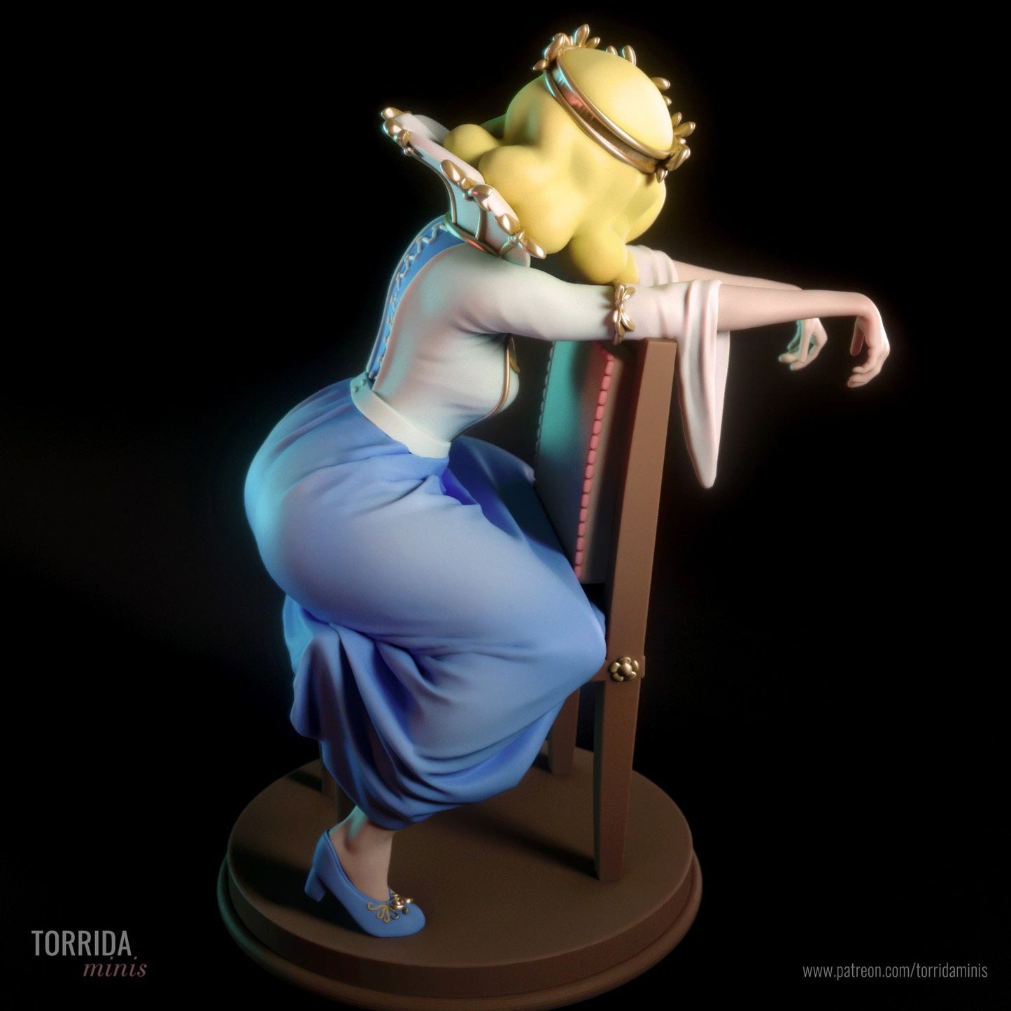 Queen Elisabeth Renaissance Pin Up Statue & Miniature | Adorable Queens | Torrida Minis